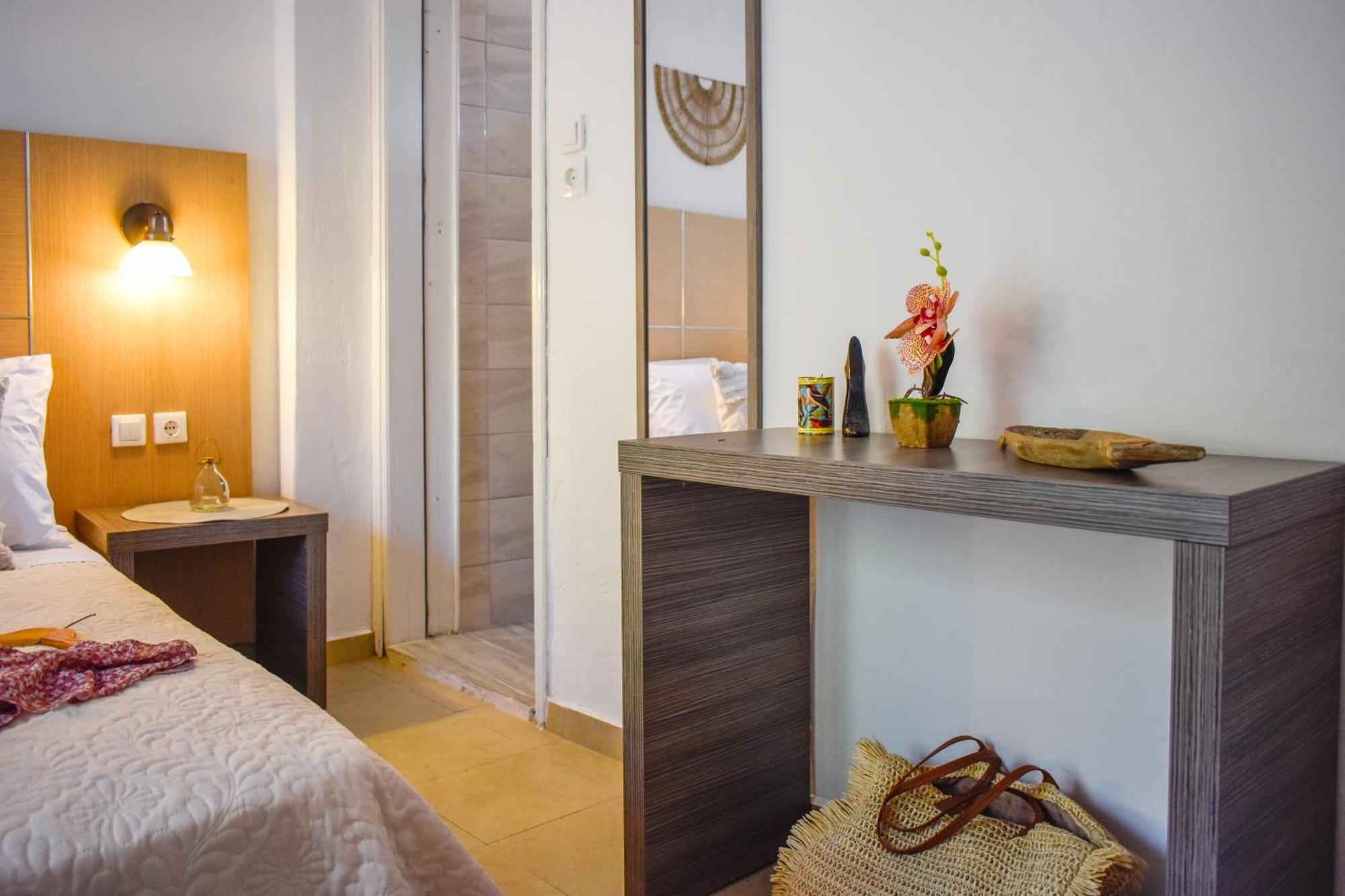 Bonsai Apart otel İskados Dış mekan fotoğraf